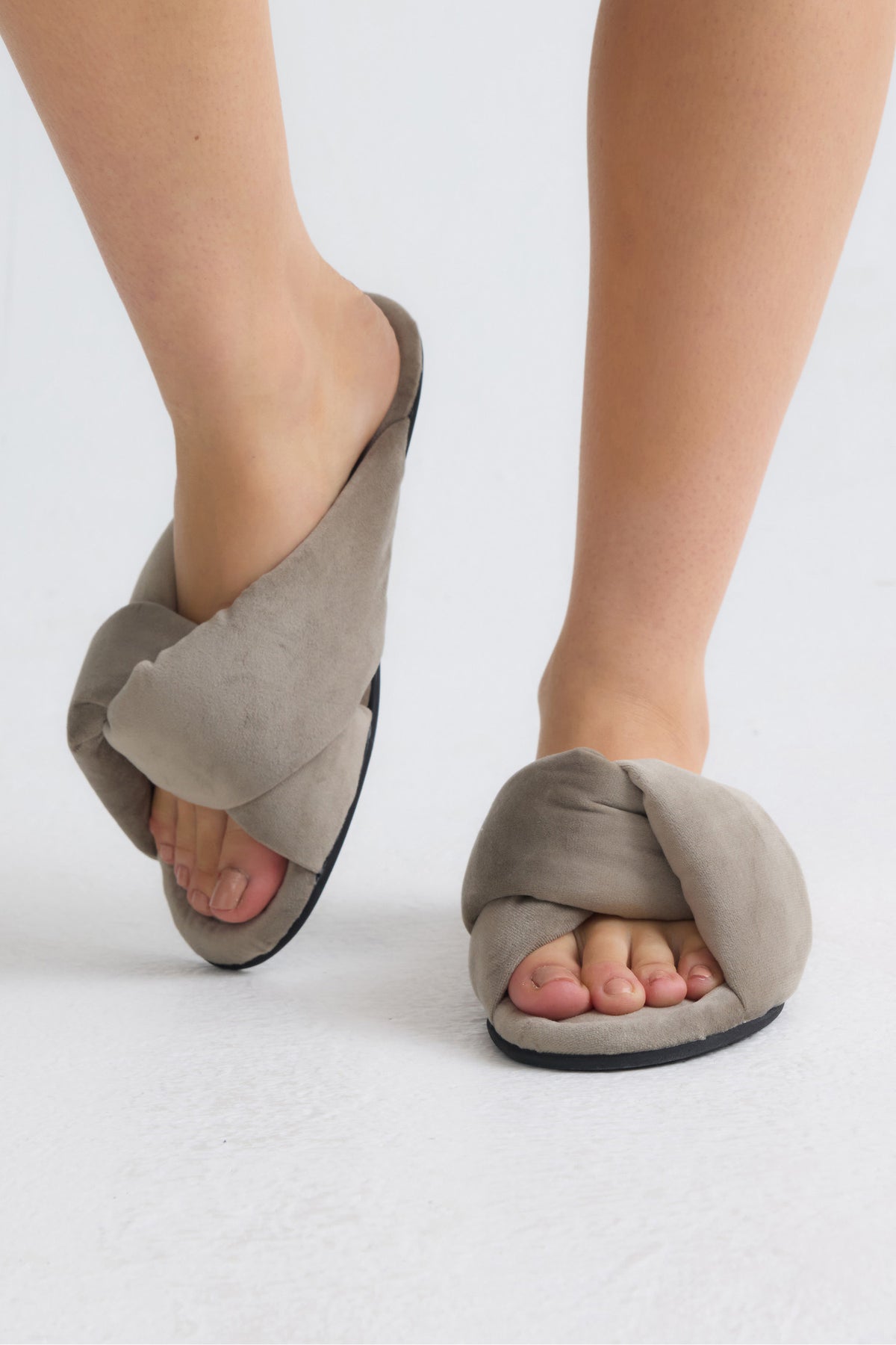 Velvet Knot Mule In Wild Dove