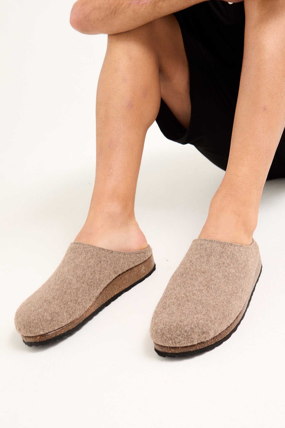 Mister You Jamie Mule Slippers in Mink