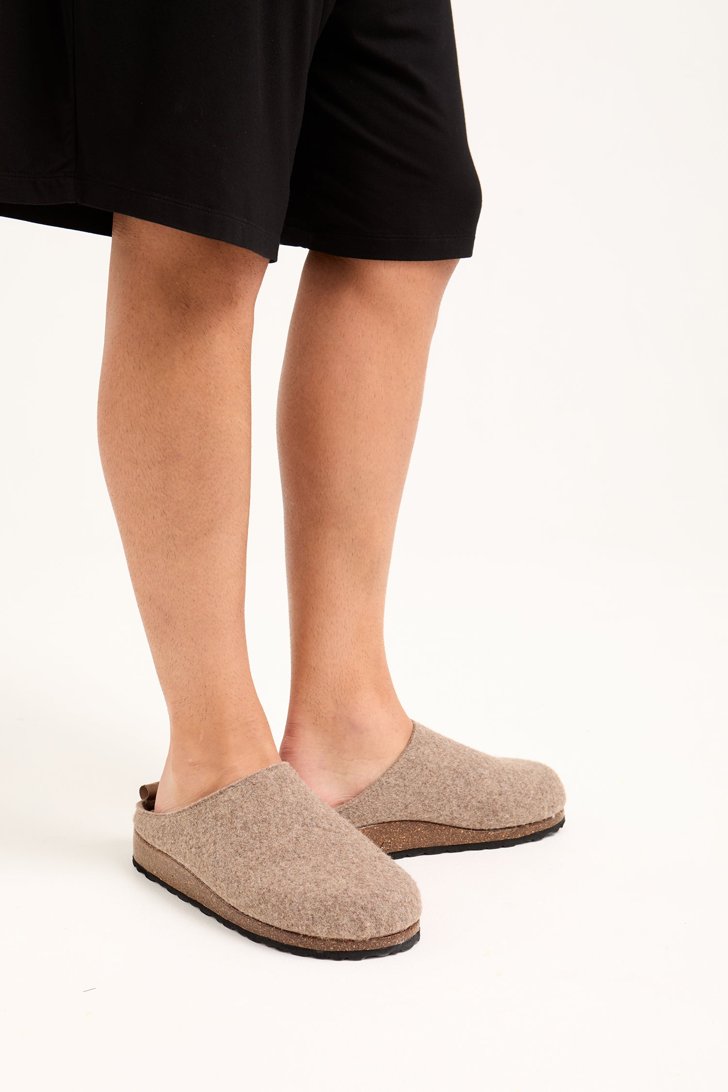 Mister You Jamie Mule Slippers in Mink