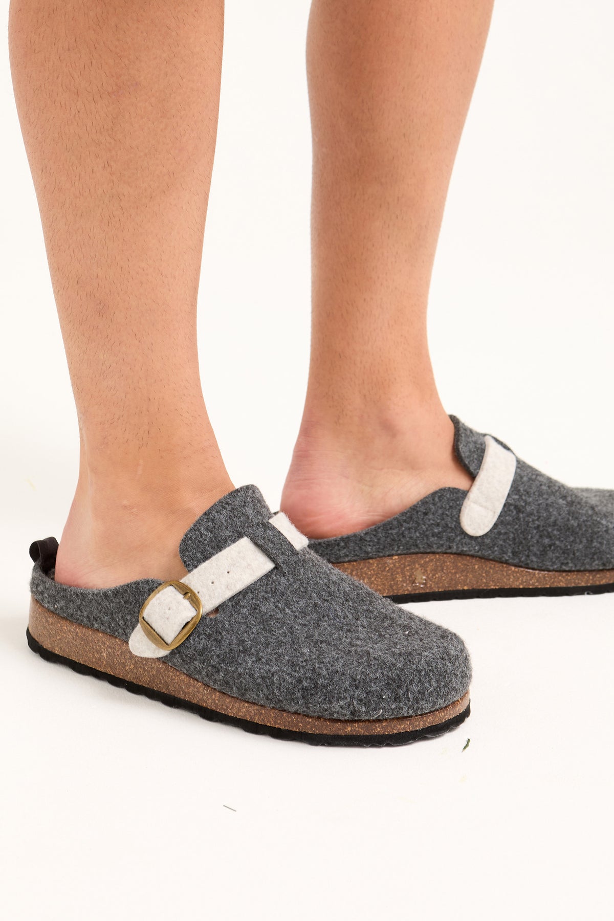 Mister You Jordan Mule Slippers in Charcoal