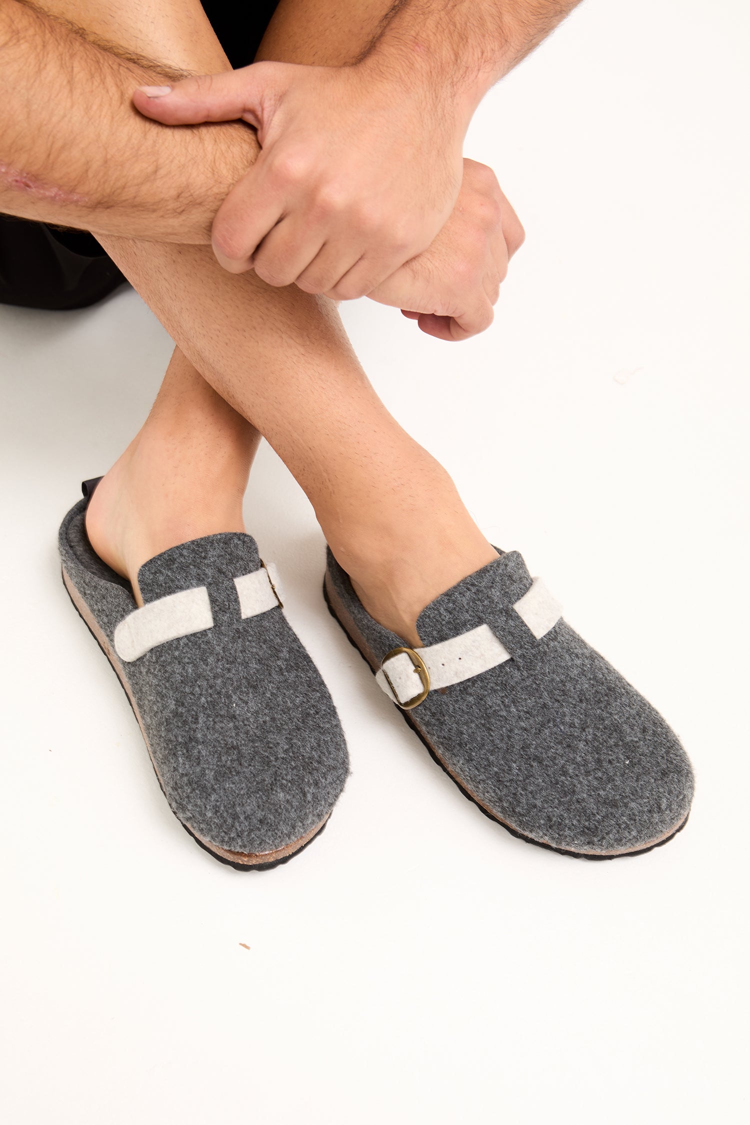 Mister You Jordan Mule Slippers in Charcoal