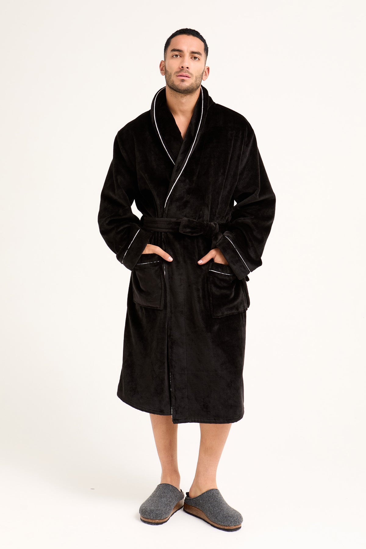 Mister You Super Plush Robe in Black