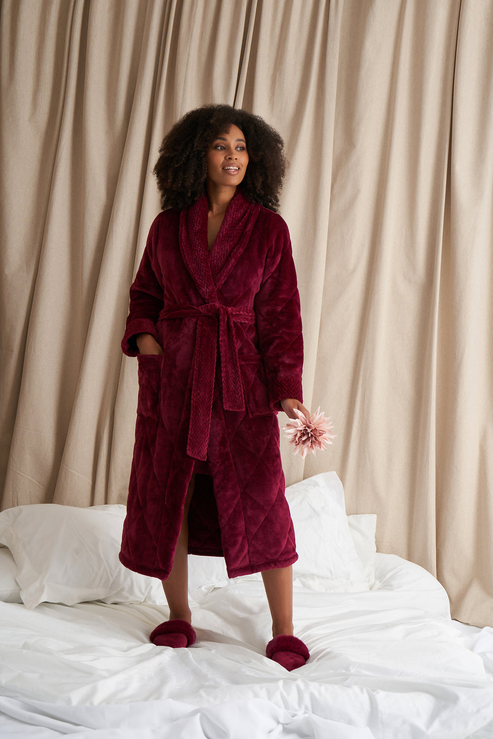 Quilted Velour Robe in Bordeaux