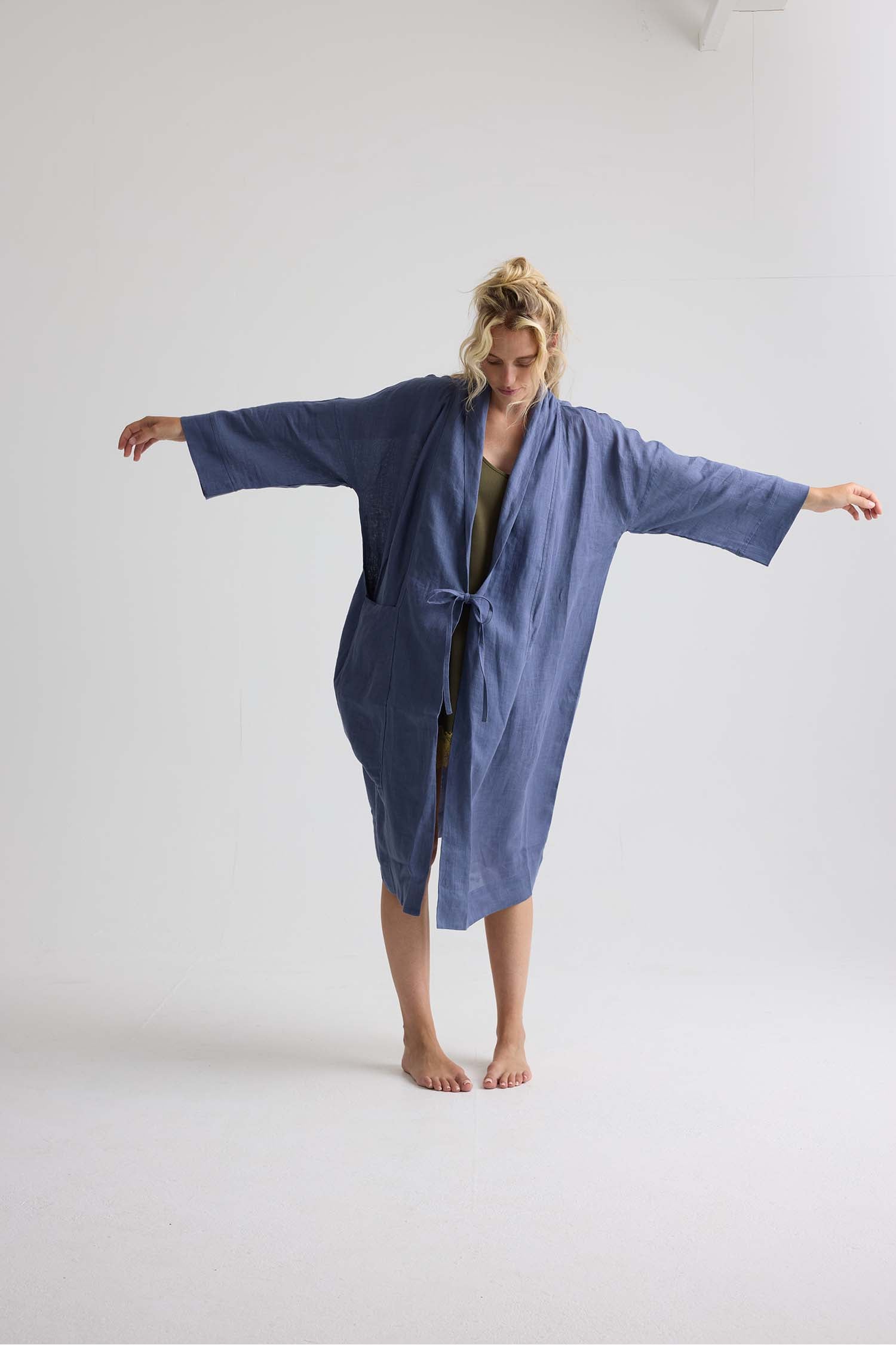 Long Relaxed Linen Jacket in Folkestone Grey