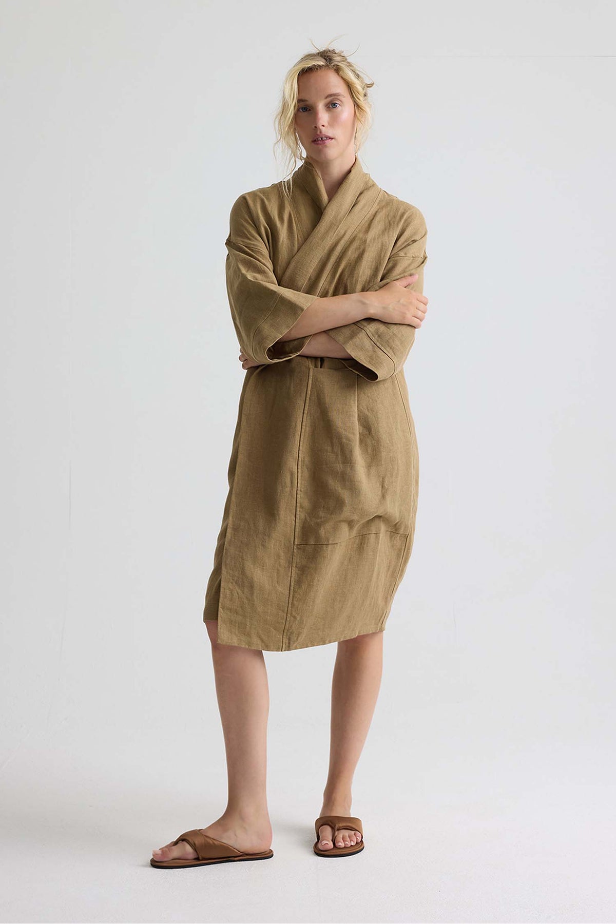 Long Relaxed Linen Robe In Overland Trek