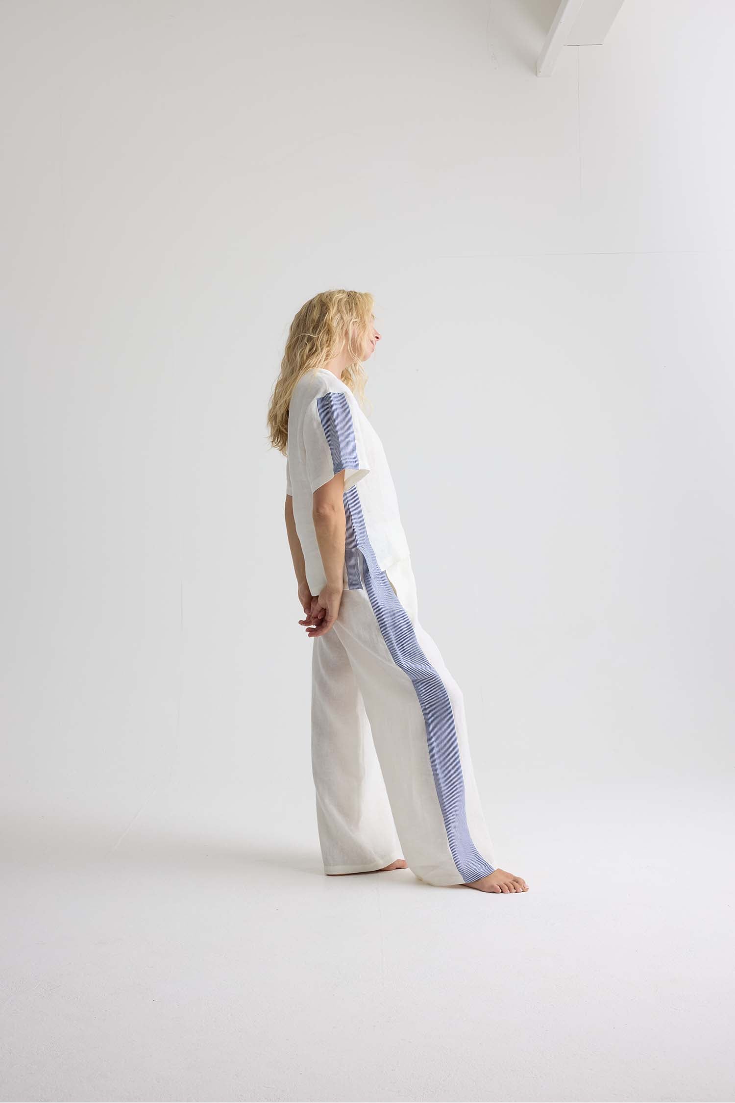 Relaxed Striped Linen Resort Set In Coconut Milk