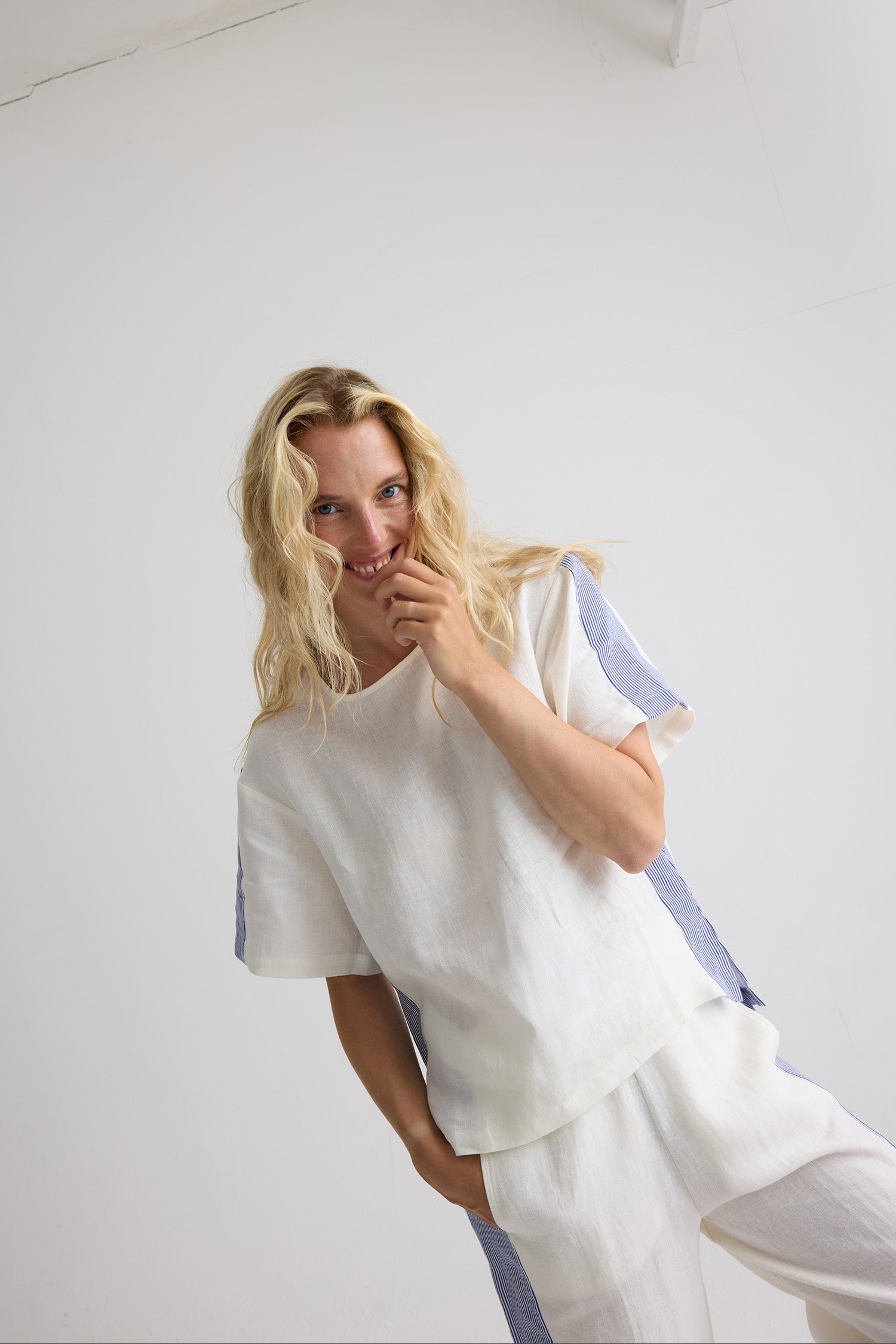 Relaxed Striped Linen Resort Set In Coconut Milk