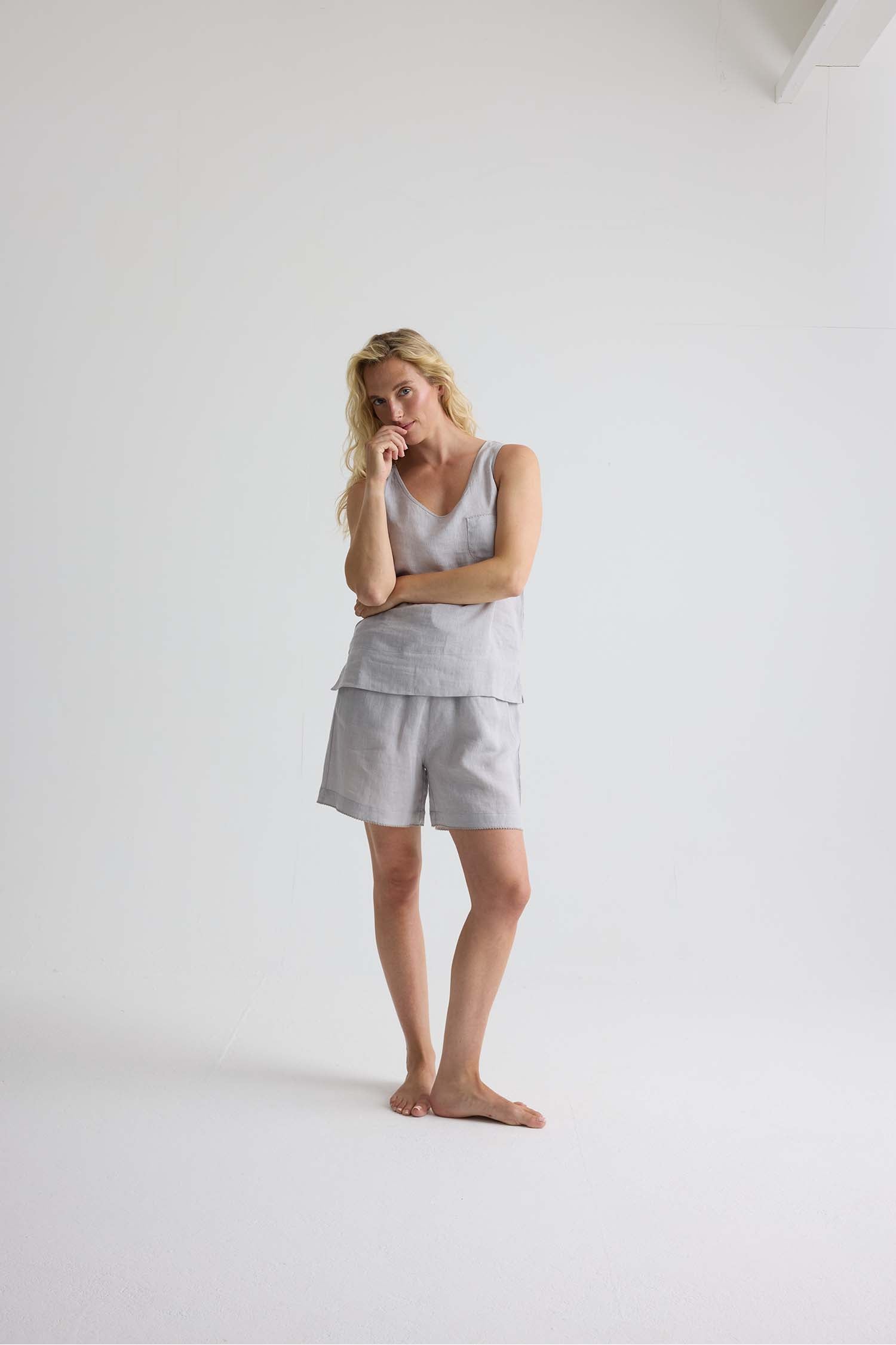 Relaxed Linen Shorts In Harbor Mist