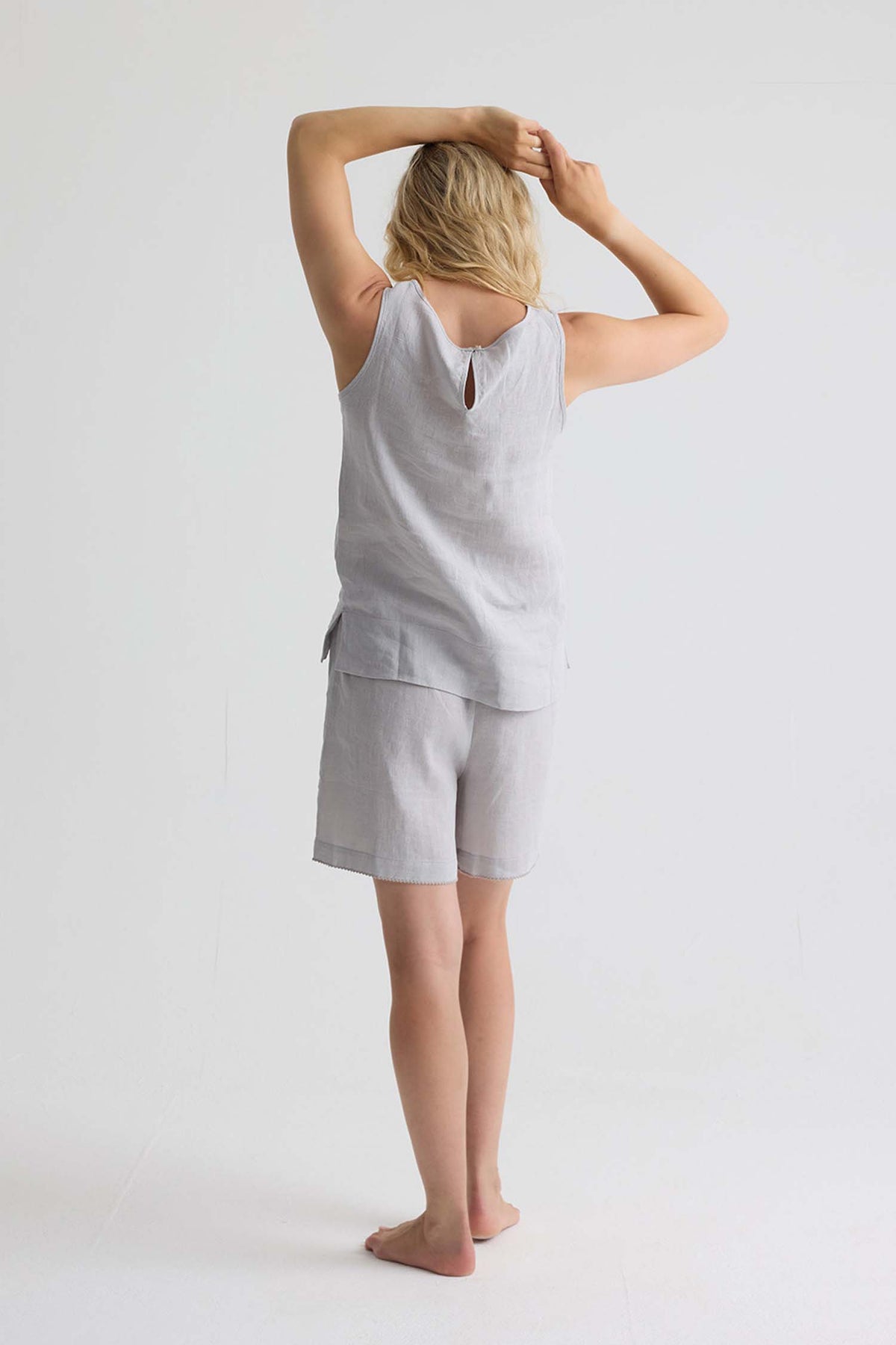 Relaxed Linen Shorts In Harbor Mist