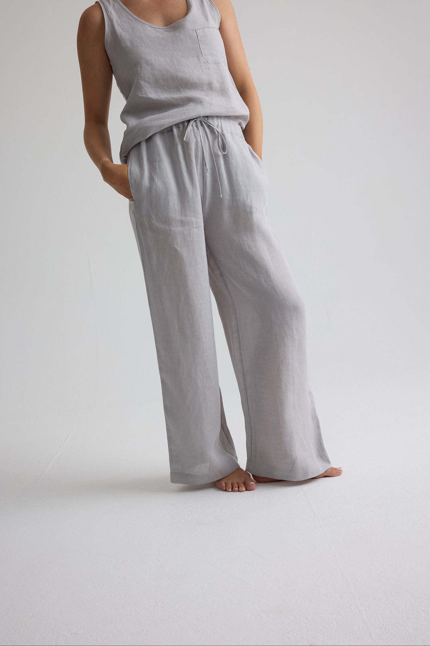 Relaxed Linen Wide Leg Trousers In Harbor Mist