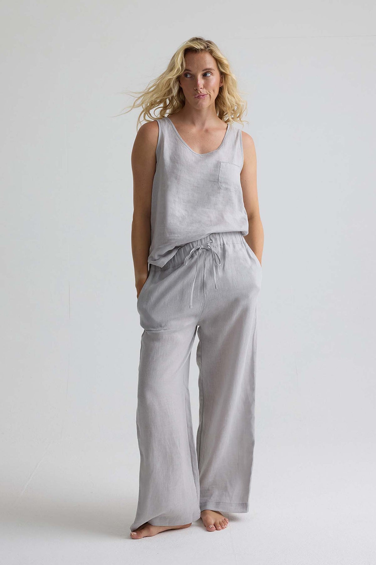 Relaxed Linen Wide Leg Trousers In Harbor Mist