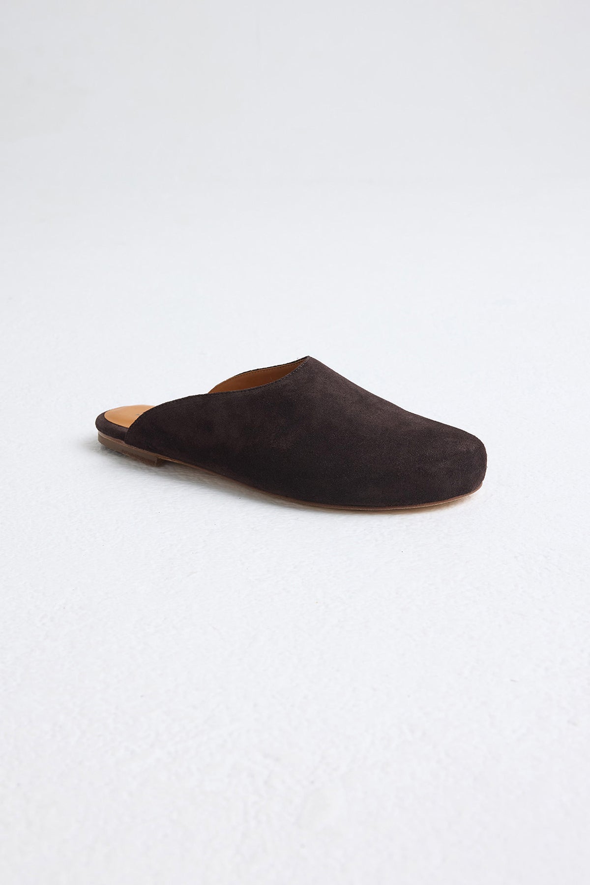 Suede Rounded Mule In Dark Coco