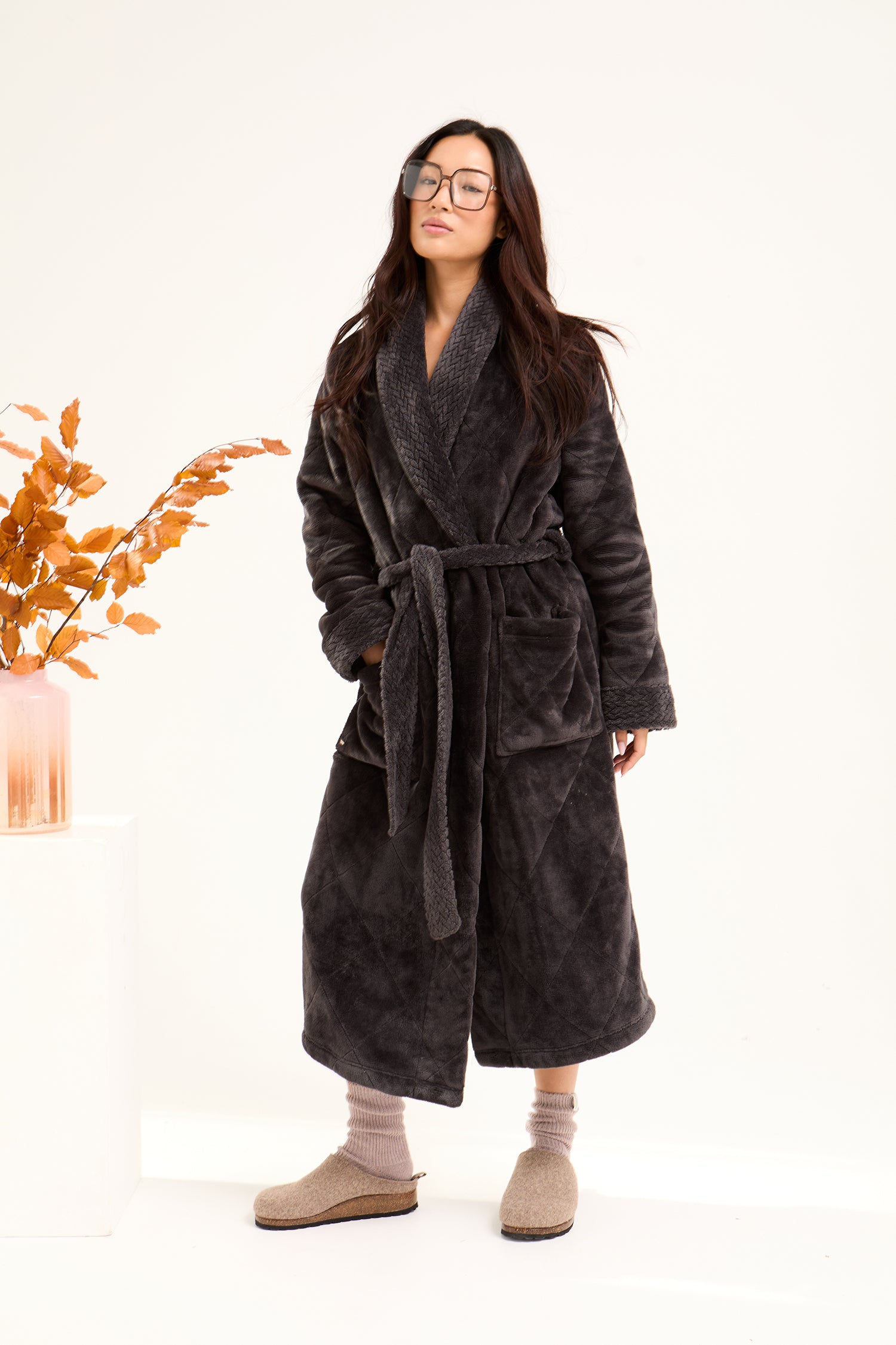 Quilted Velour Dressing Gown in Raven