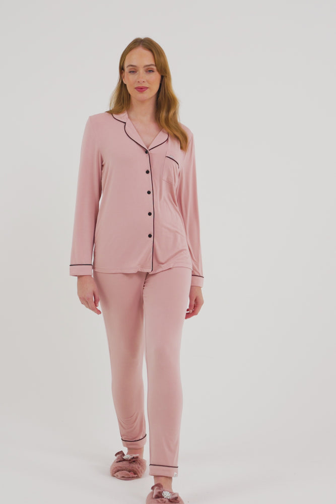 
                  
                    Load and play video in Gallery viewer, Bamboo Pajama Set in Pink
                  
                