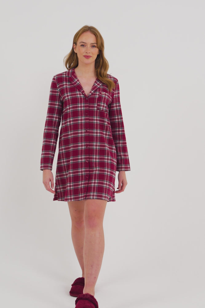 
                  
                    Load and play video in Gallery viewer, Plaid Nightshirt in Bordeaux
                  
                