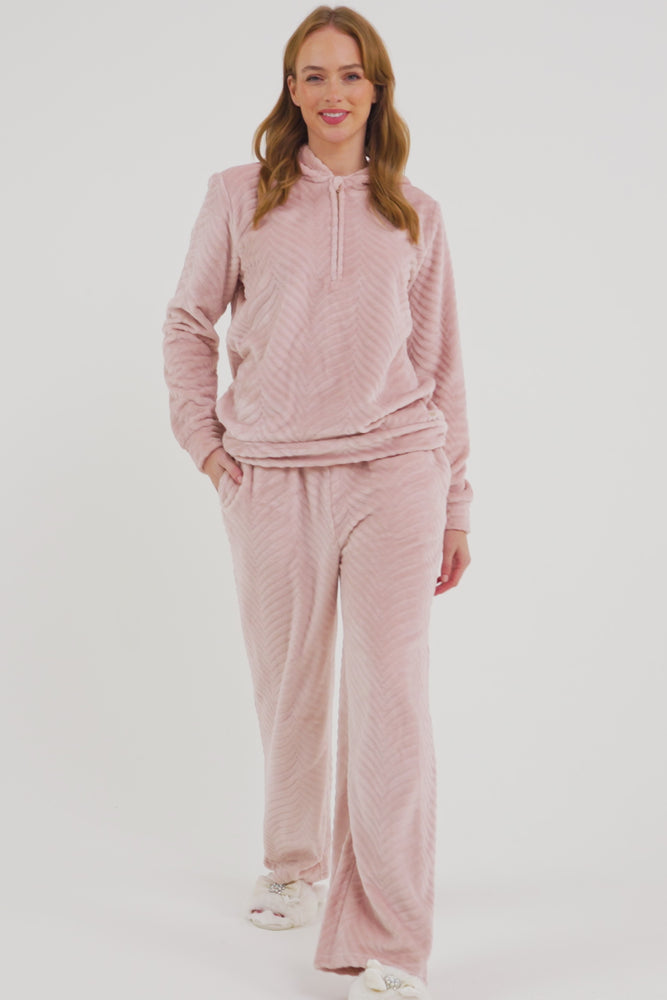 
                  
                    Load and play video in Gallery viewer, Cozy Chevron Lounge Suit in Rose
                  
                
