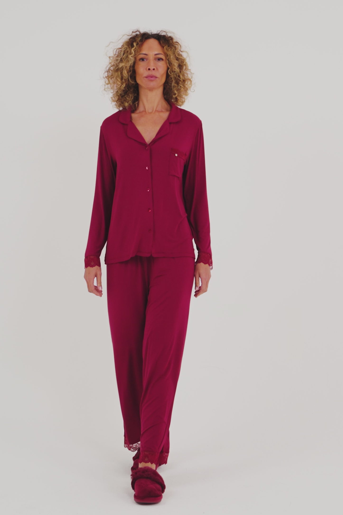 
                  
                    Load and play video in Gallery viewer, Bamboo Lace Pajama Set in Bordeaux
                  
                