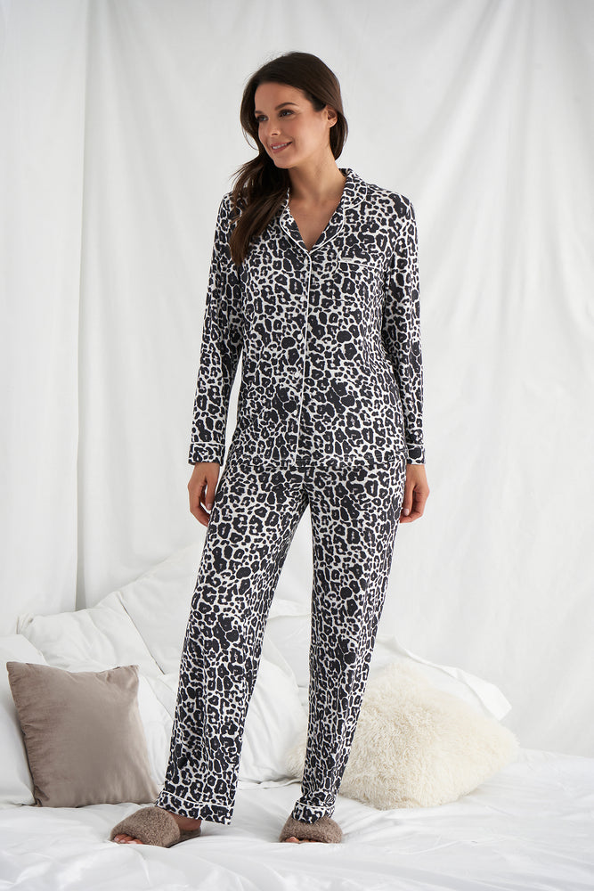 
                  
                    Bamboo Pajama Set in Luxe Leopard
                  
                