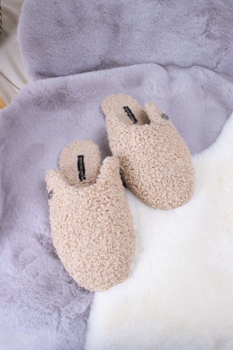 Carla in NaturalSlippers